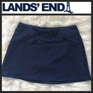 NWOT Lands’ End Textured Swim Skirt